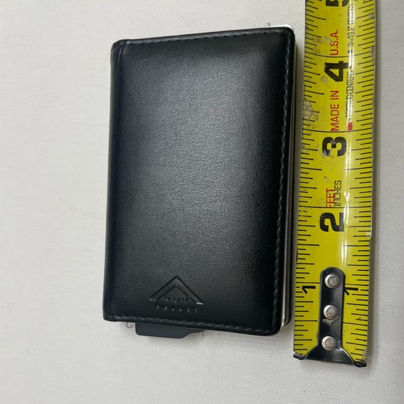 STEALTH Wallet | Aluminium RFID Blocking Card Holder Ejector Pop Up Wallet - Picture 5 of 7